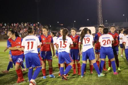 EXITOSA INAUGURACIÓN DEL PRIMER CAMPEONATO NACIONAL DE FUTBOL FEMENINO AMATEUR