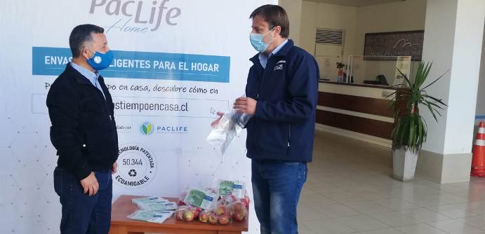 VECINOS DE PUENTE ALTO RECIBEN MÁS DE MIL KILOS DE FRUTAS EN IMPORTANTE DONACIÓN
