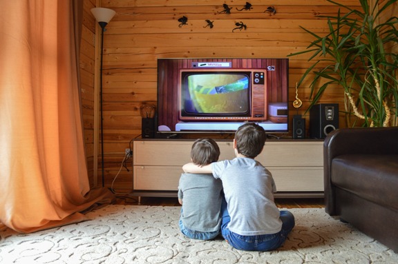 Clases en vivo por TV para preparar prueba transición y ramos del colegio